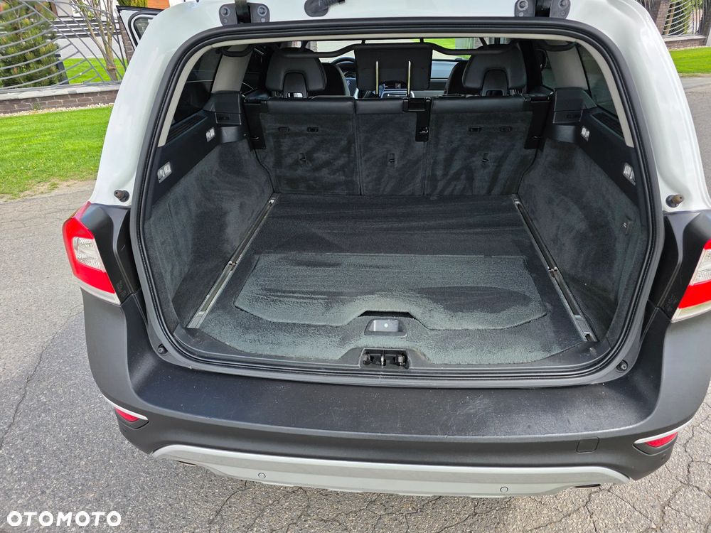 Volvo XC 70 D5 AWD Summum - 23