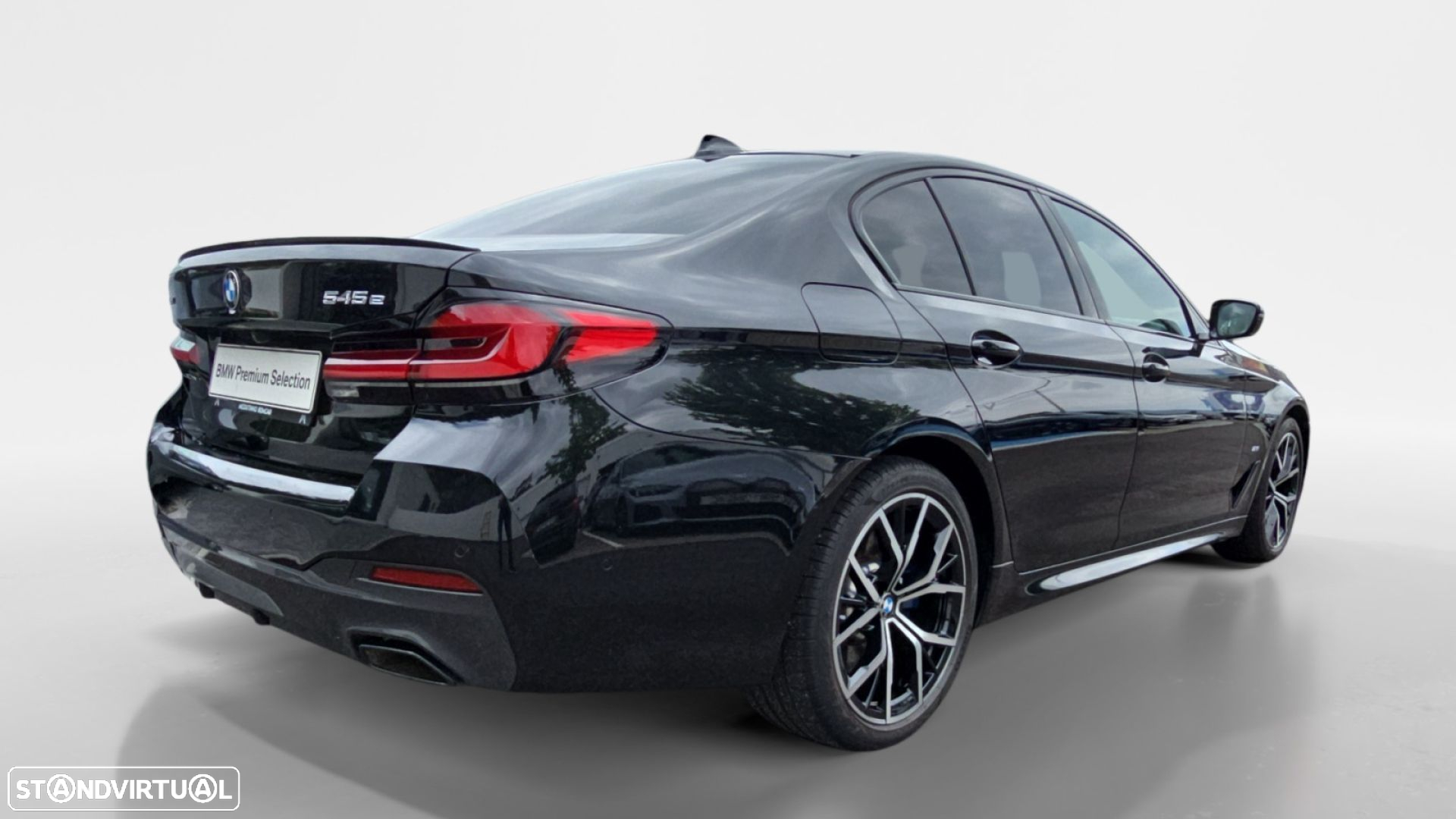 BMW 545 e xDrive Pack M - 5