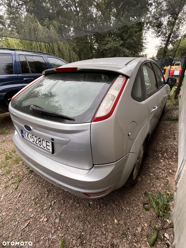 Ford Focus 1.6 Silver X EU5 - 11