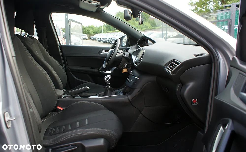 Peugeot 308 1.5 BlueHDi Active S&S - 8