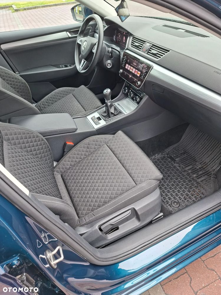 Skoda Superb 1.5 TSI Ambition - 16