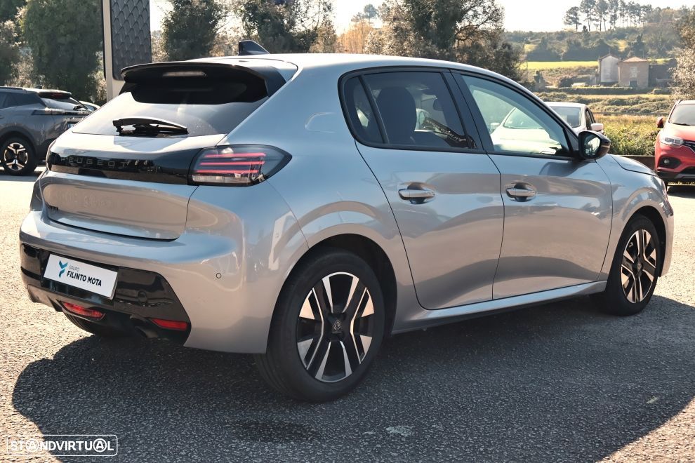 Peugeot 208 1.2 PureTech Allure - 3