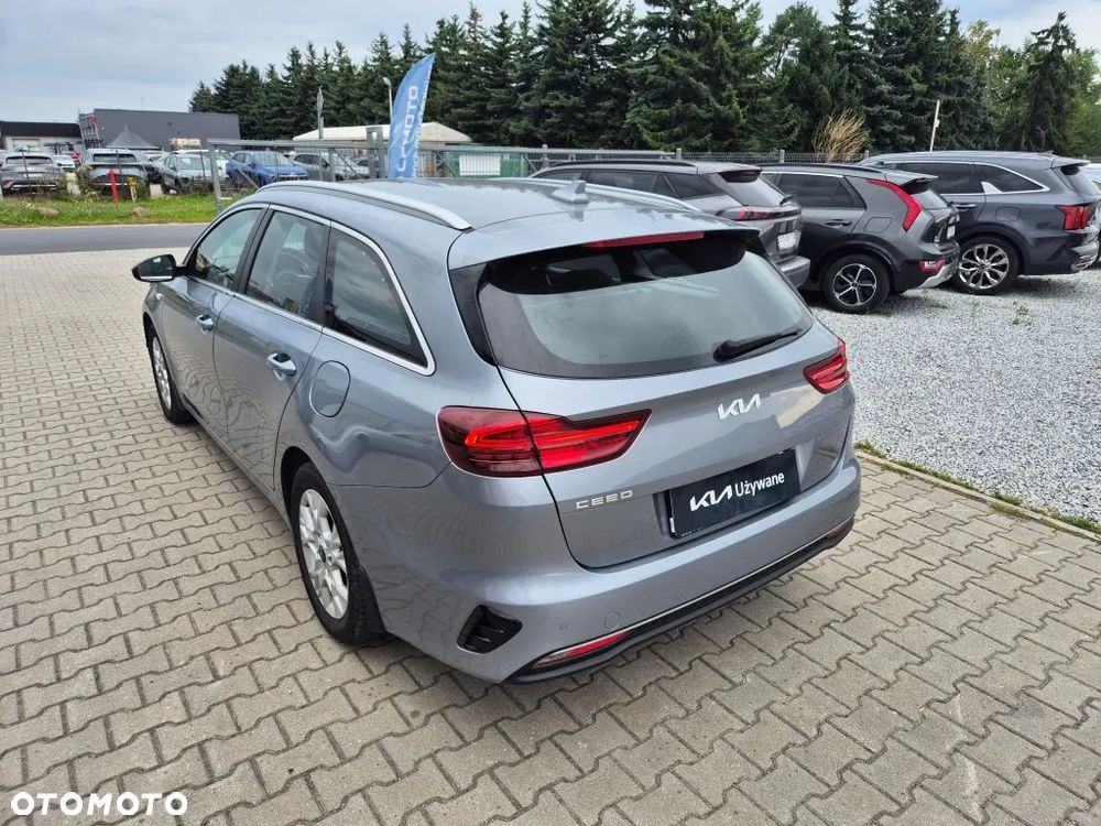 Kia Ceed 1.5 T-GDI M - 21