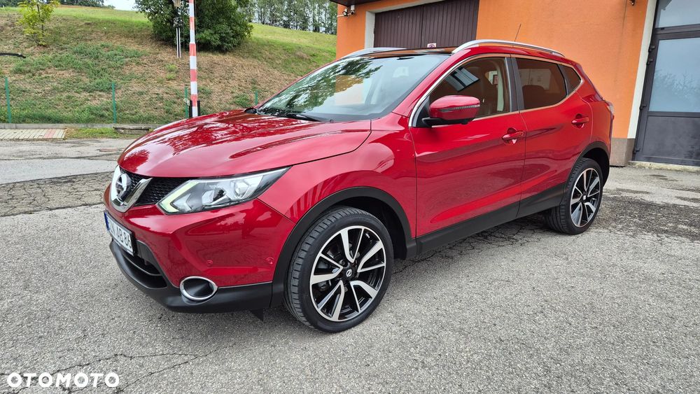 Nissan Qashqai 1.6 DIG-T Tekna+ - 1