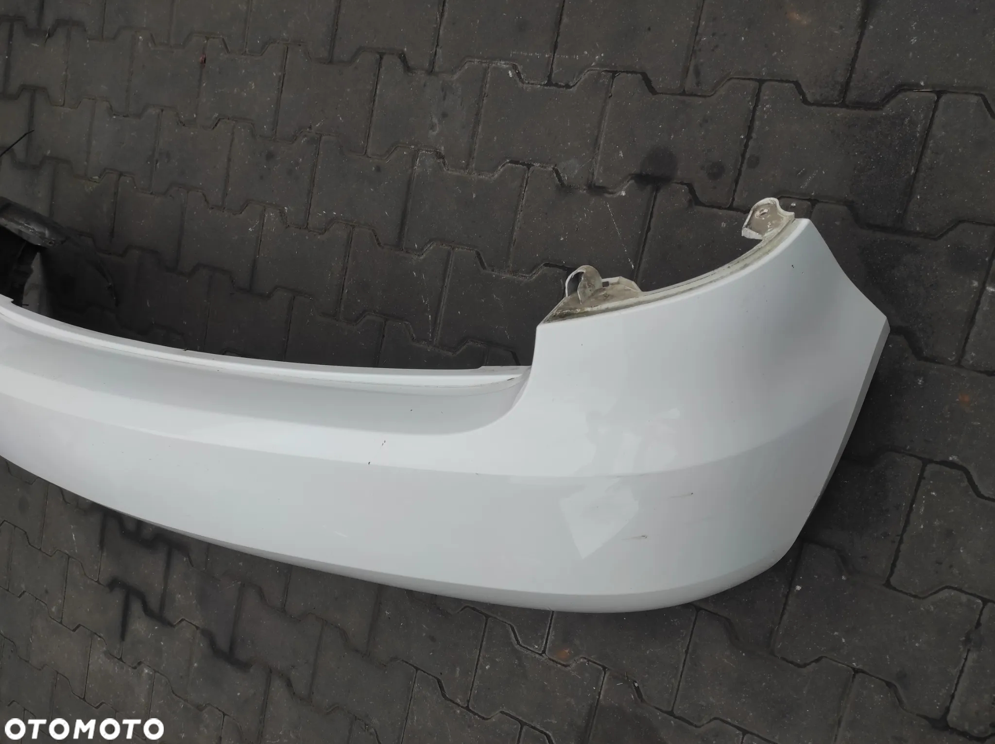 ZDERZAK TYŁ TYLNI SKODA FABIA 2 LIFT HB LF9E 1026 BIAŁY WYSYŁKA !!!!! - 3