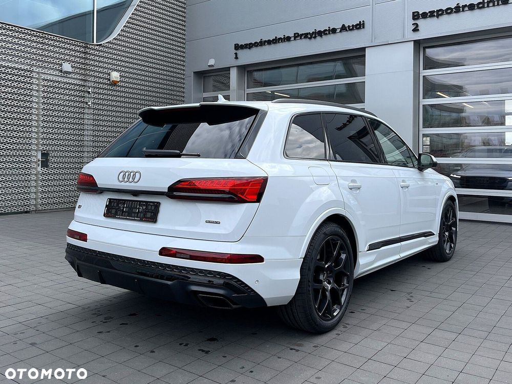 Audi Q7 - 3
