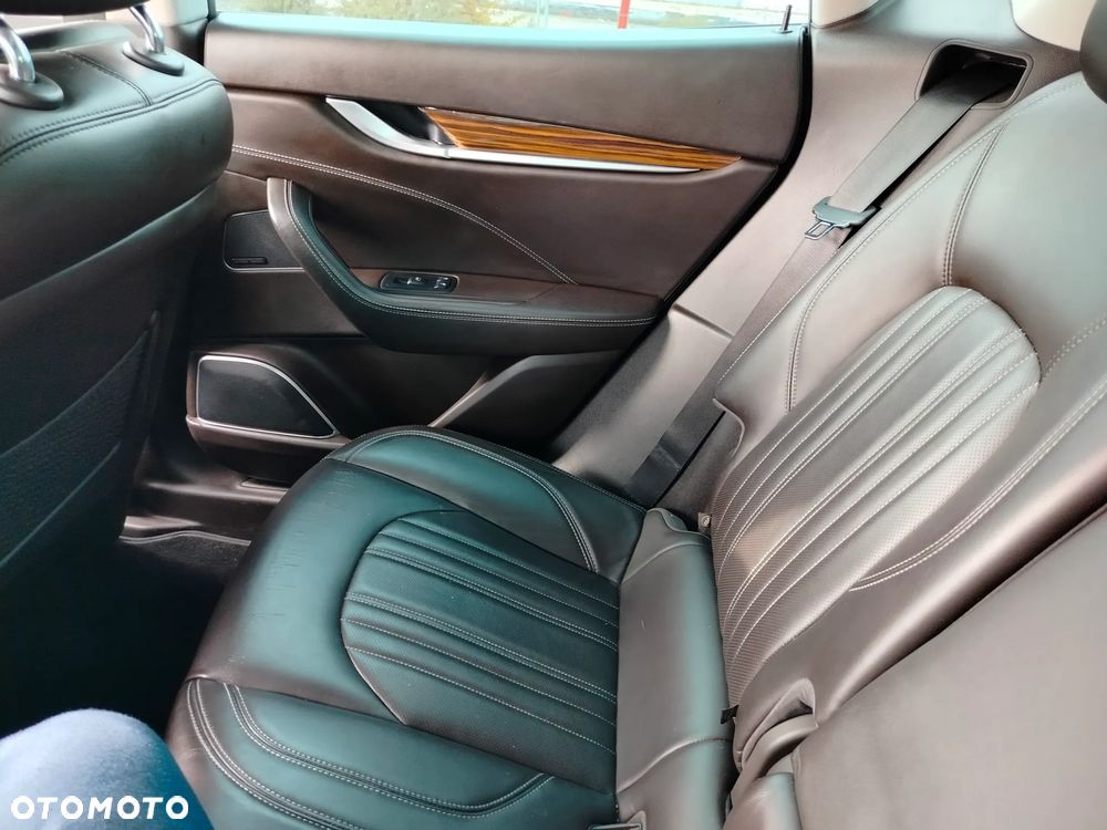 Maserati Levante - 20