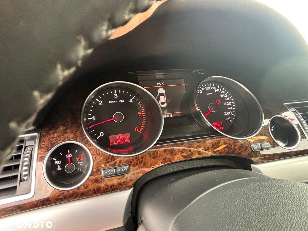 Audi A8 4.2 TDI Quattro - 18