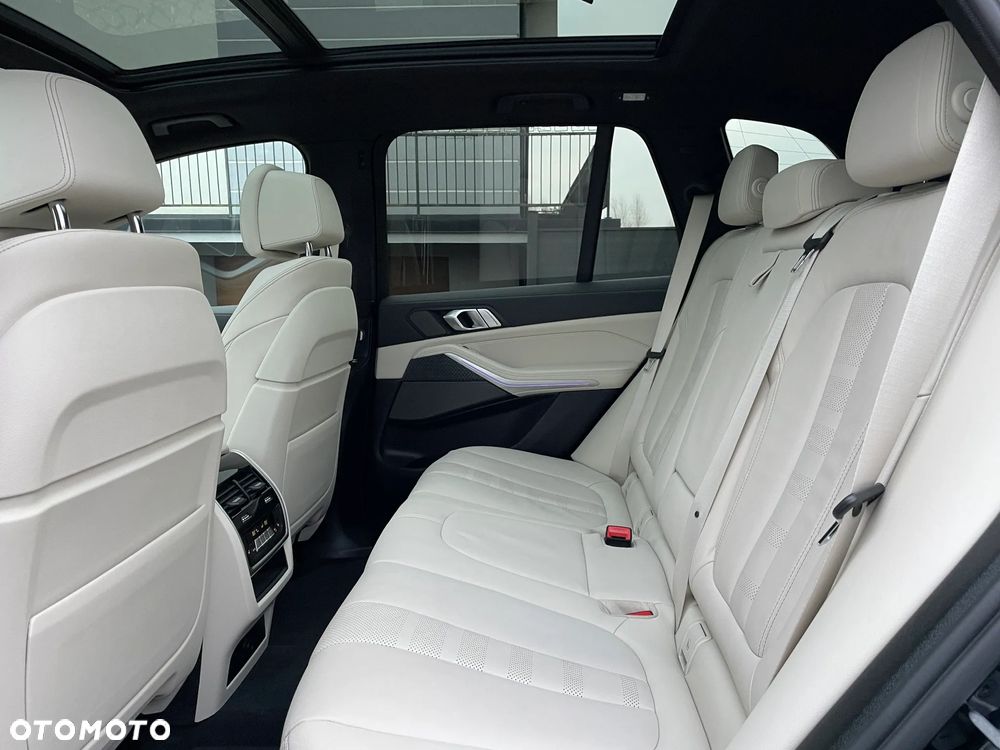 BMW X5 xDrive30d sport - 28