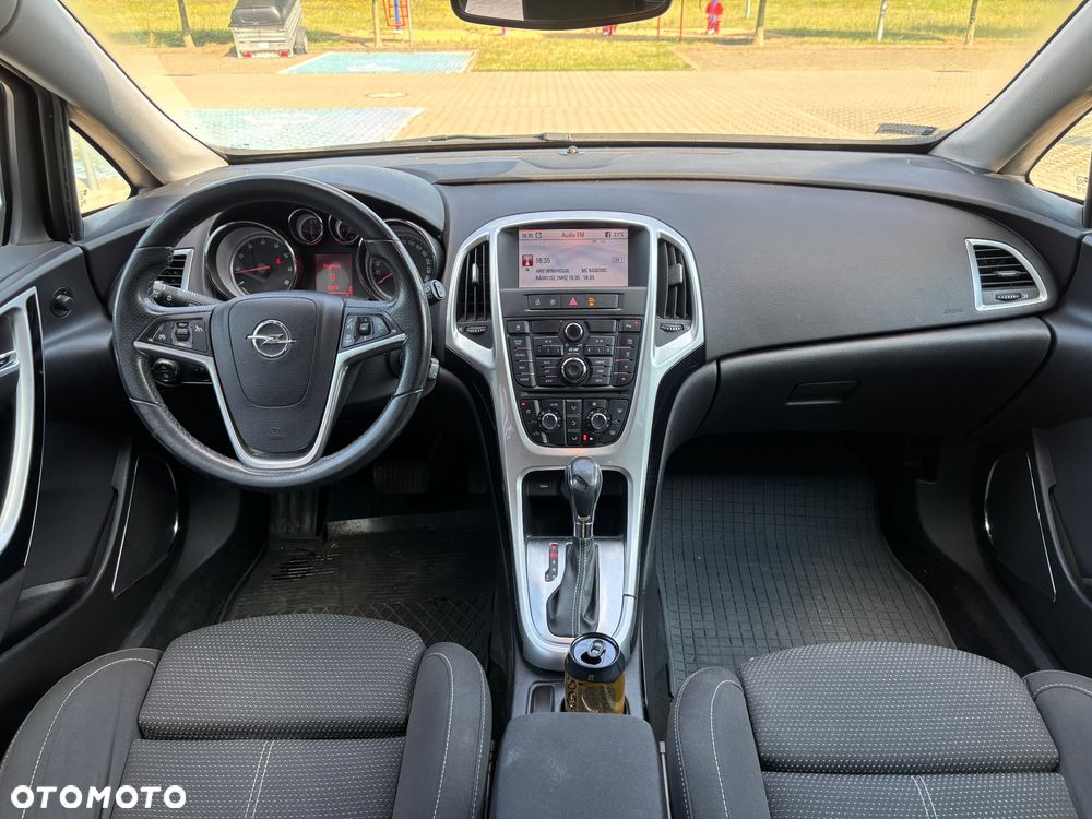 Opel Astra 1.6 T Sport - 22
