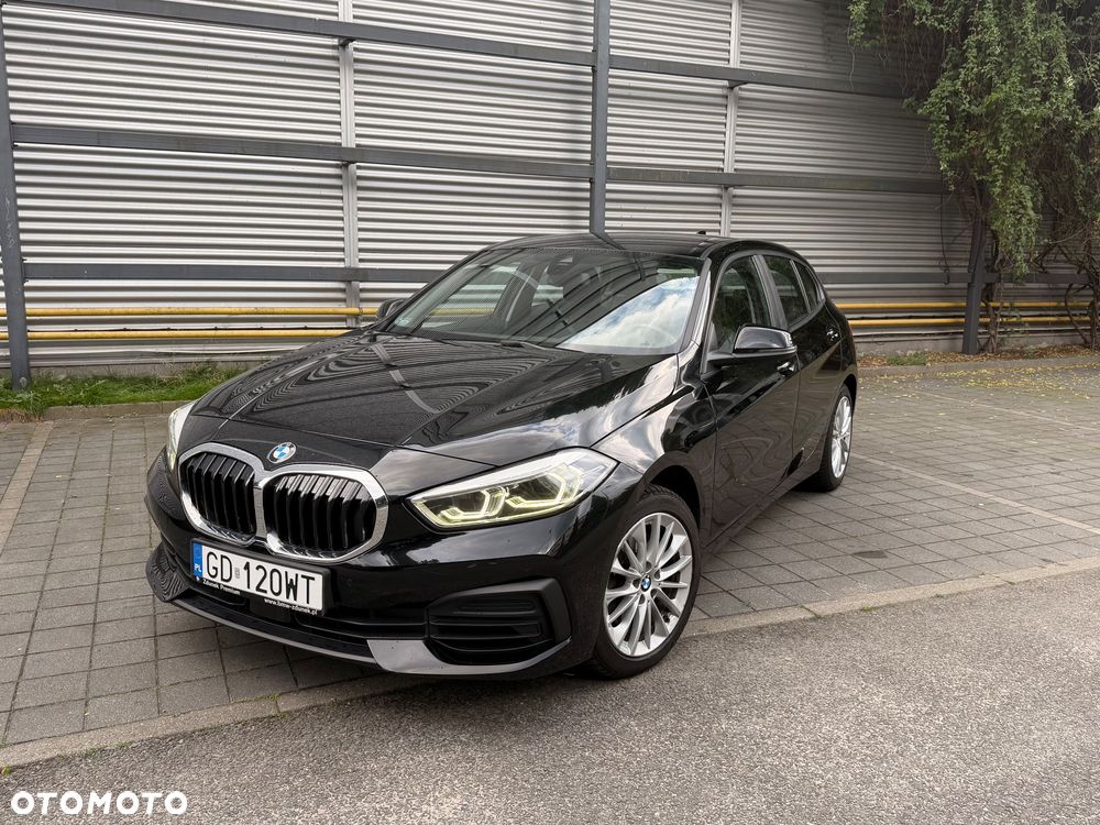BMW Seria 1 118i - 3