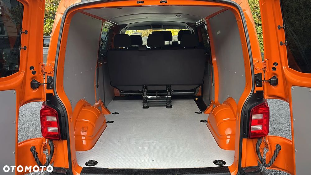 Volkswagen Transporter - 7