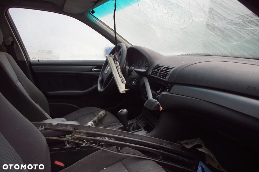 Auto na części - BMW E46 1.9 118 KM M43B19 7505600 386 1998R Silnik Skrzynia Drzwi Błotnik Klapa Zderzak Lampa Lusterko Szyba Deska Kokpit Sterownik Moduł Czujnik Licznik Kierownica Panel - 14