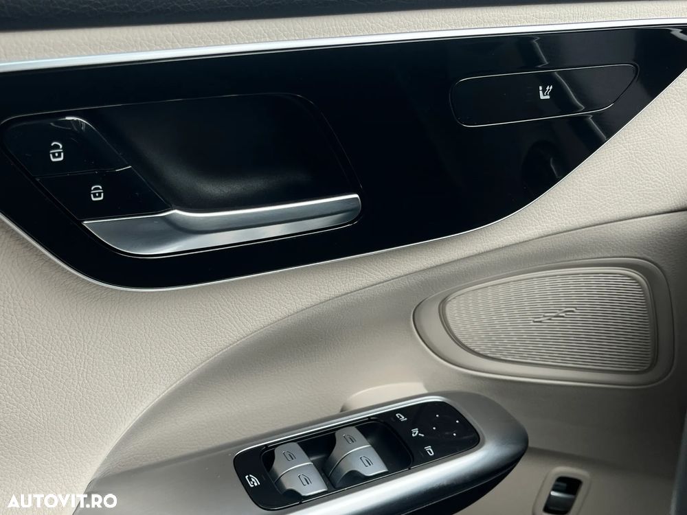 Mercedes-Benz C - 19