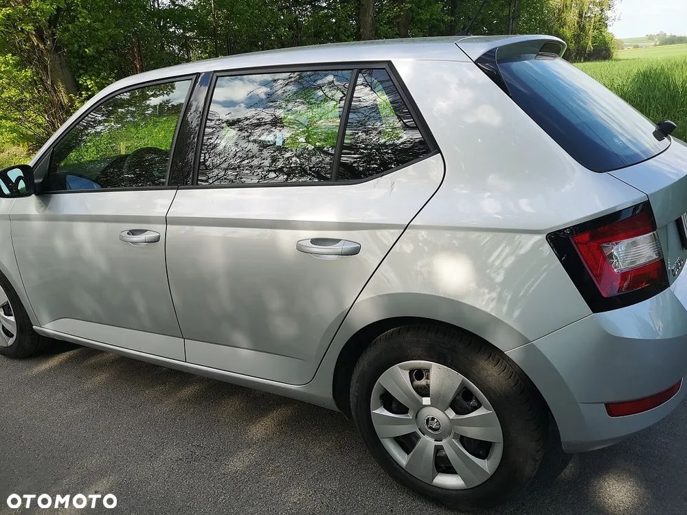 Skoda Fabia 1.0 Active - 4