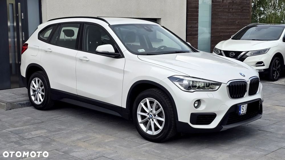 BMW X1 sDrive18i Business Edition - 2