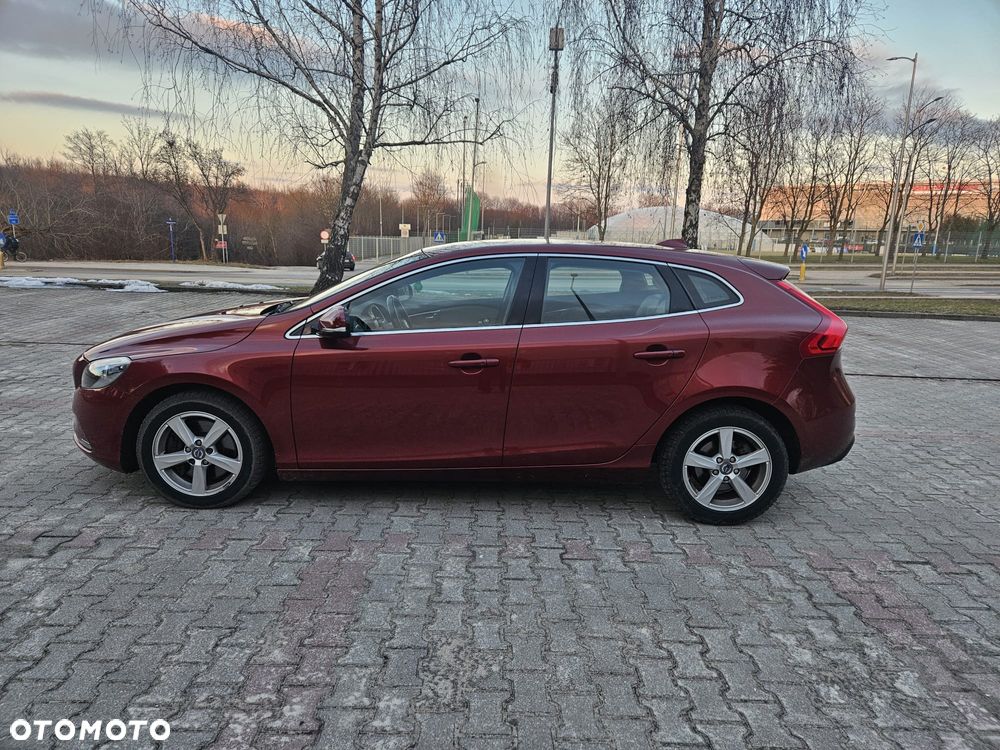 Volvo V40 D4 Summum - 4