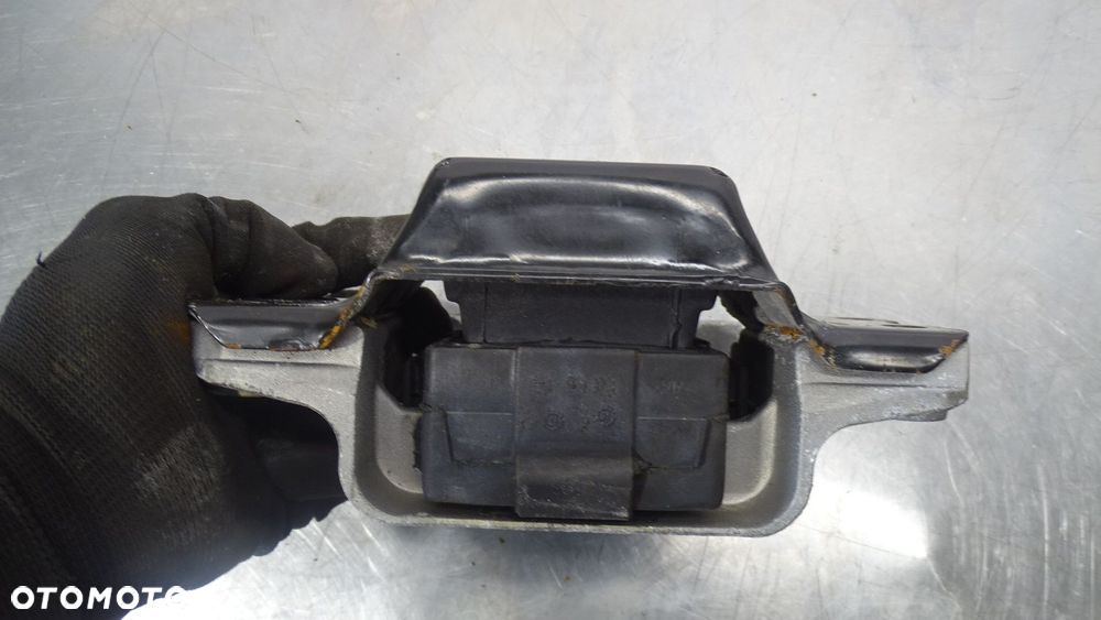 PODUSZKA SILNIKA SEAT ALTEA XL 1.6 22724 - 4