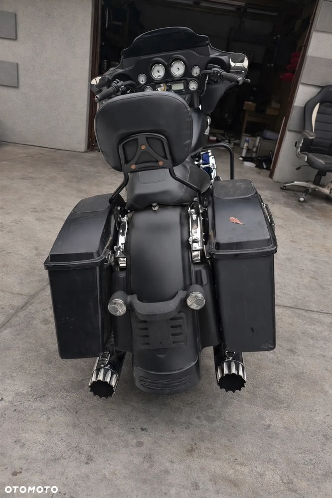 Harley-Davidson Dyna Super Glide - 4