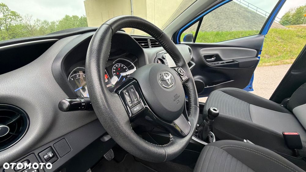 Toyota Yaris 1.0 VVT-i - 25
