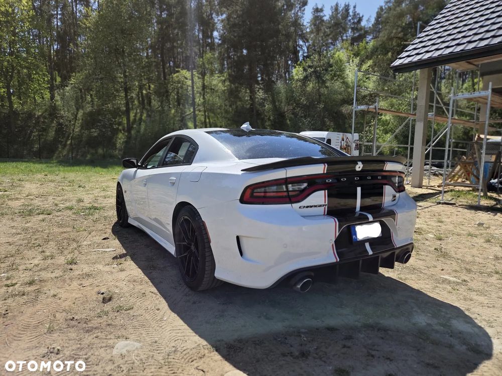 Dodge Charger 6.4 Scat Pack - 2