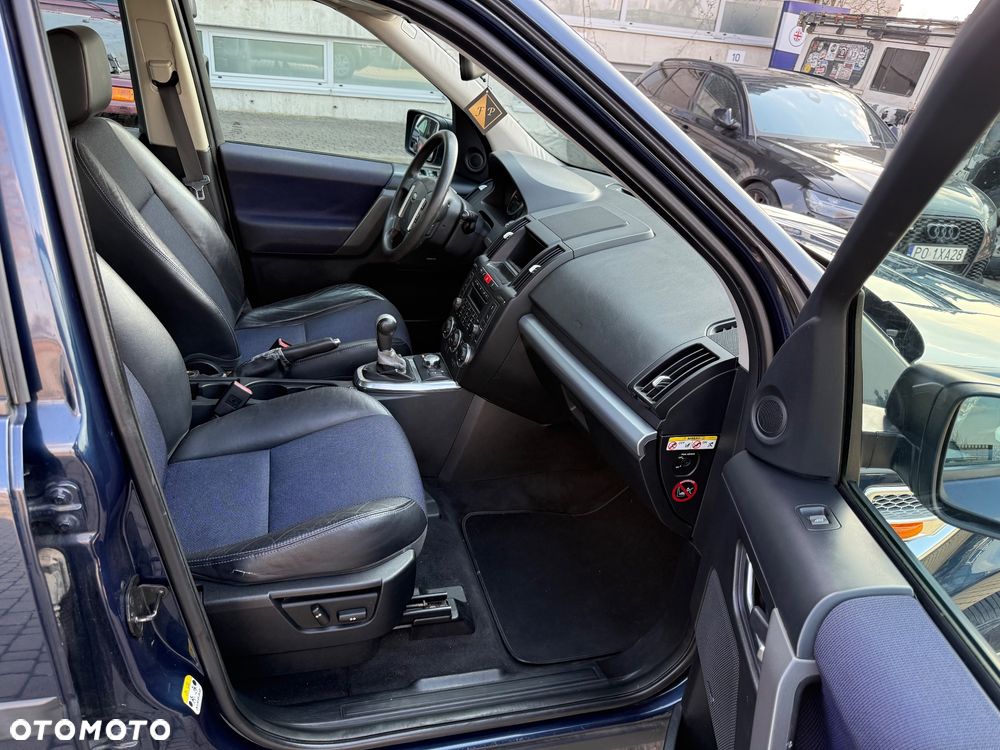 Land Rover Freelander 2.2TD E - 16