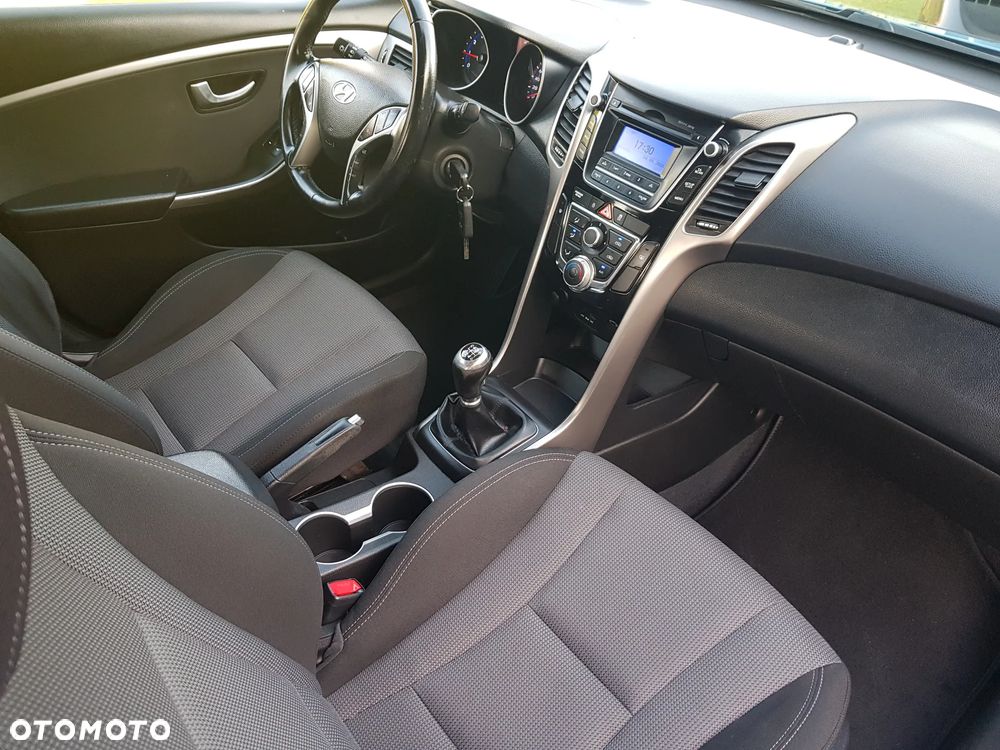 Hyundai i30 1.4 Trend - 26