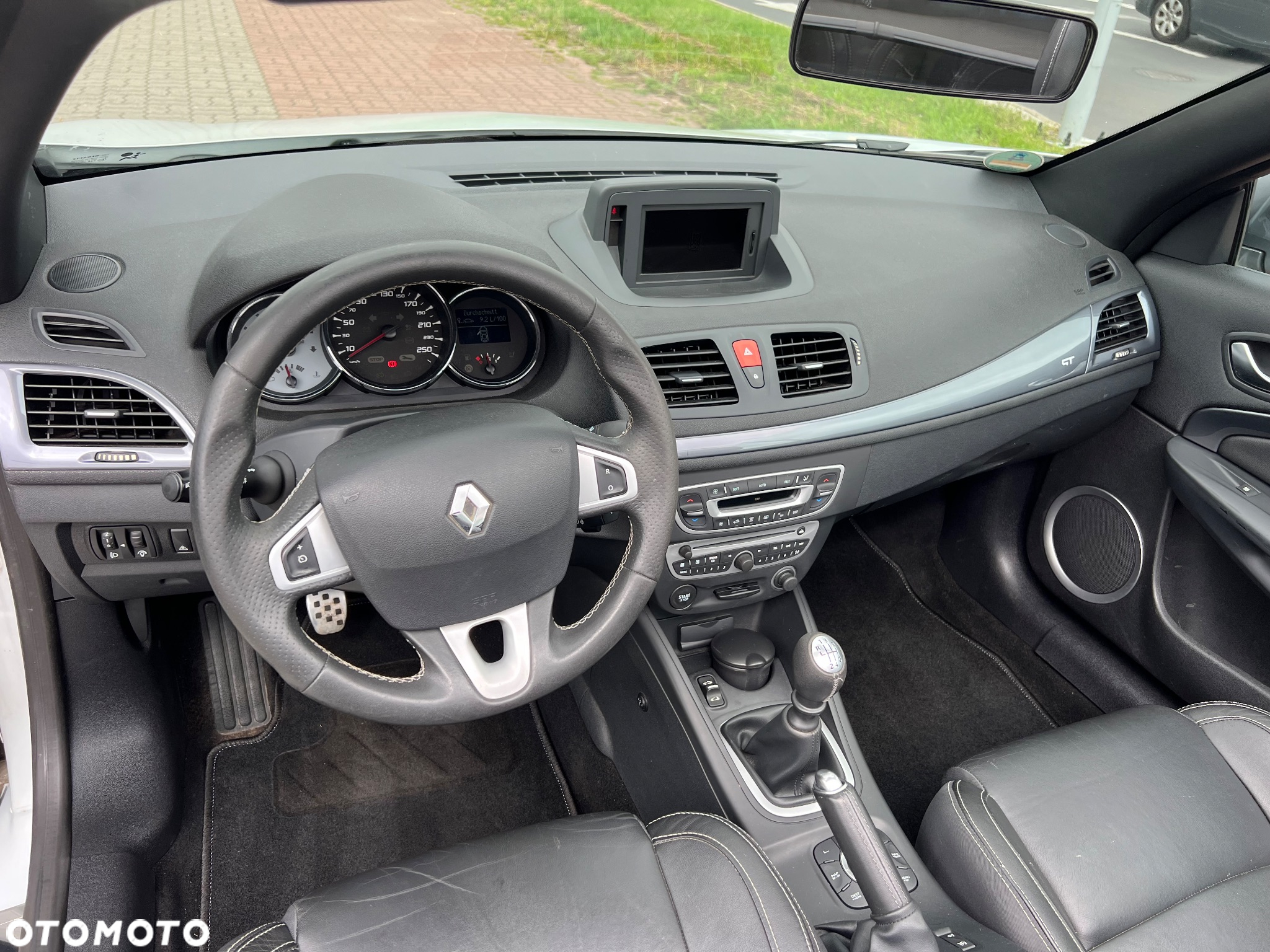 Renault Megane TCe 180 Coupe Dynamique - 16