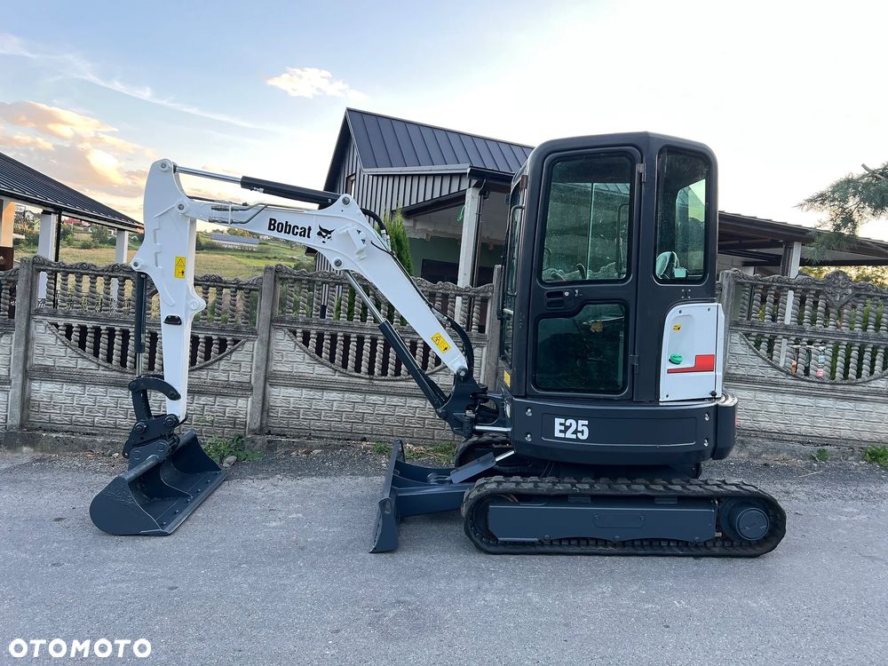 Bobcat E25 * Mini Koparka * BOBCAT * Zerowy Obrys * 3 Tony * Stan IDEALNY * - 3