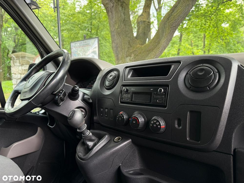 Renault Master - 12