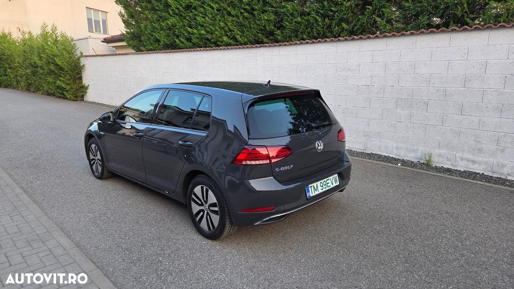 Volkswagen e-Golf - 4