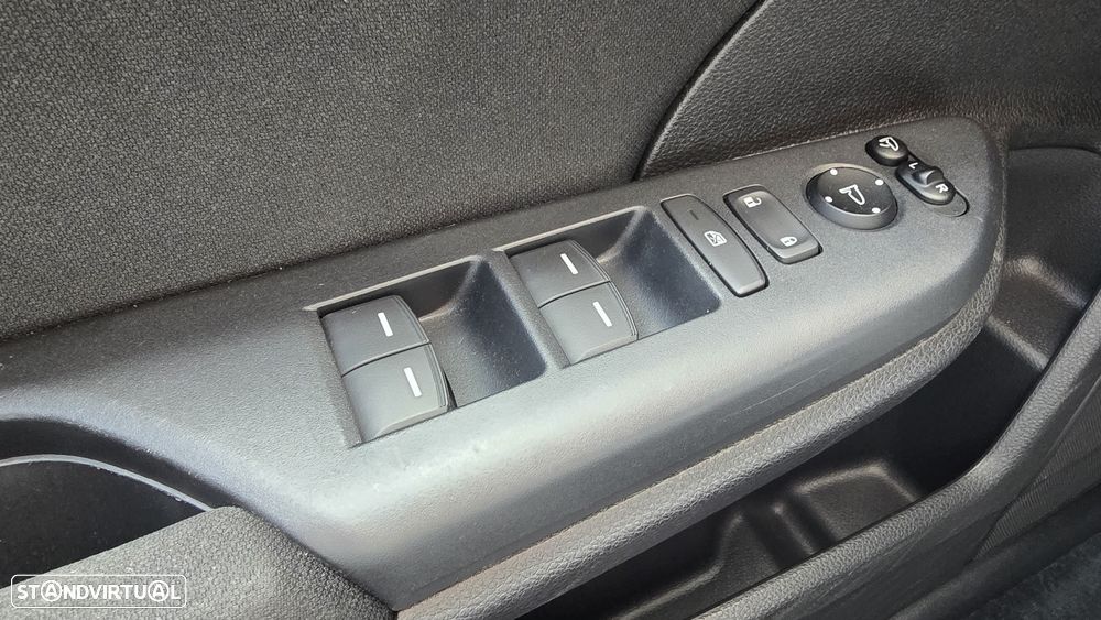 Honda Civic 1.5 i-VTEC Sport Plus - 40