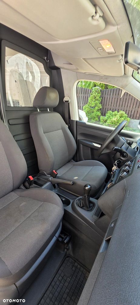 Volkswagen CADDY MAXI - 12