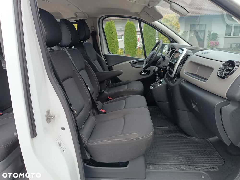 Renault Trafic - 28