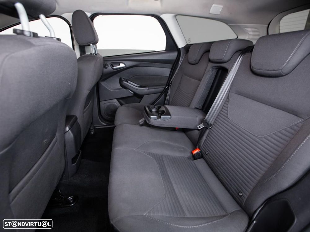 Ford Focus SW - 10