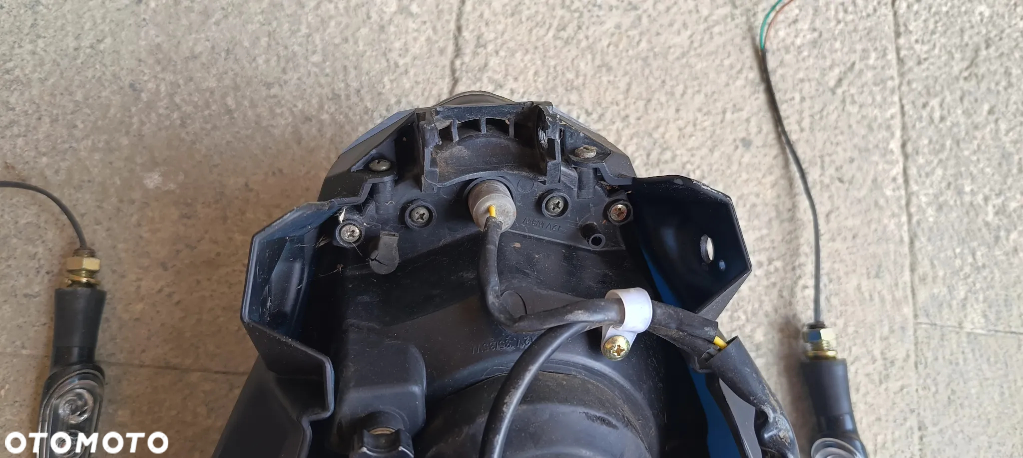 KEEWAY RKS 2020 LAMPA REFLEKTOR  LICZNIK CZASZA KIERUNKOWSKAZ - 7