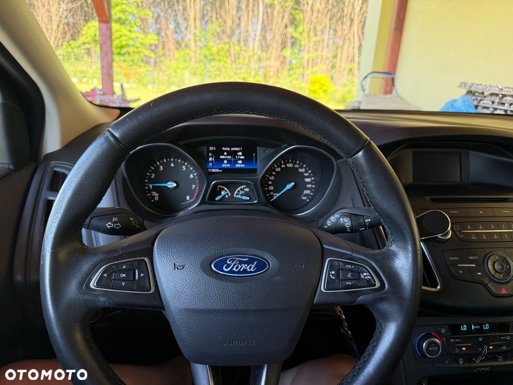 Ford Focus 1.6 SYNC Edition - 17