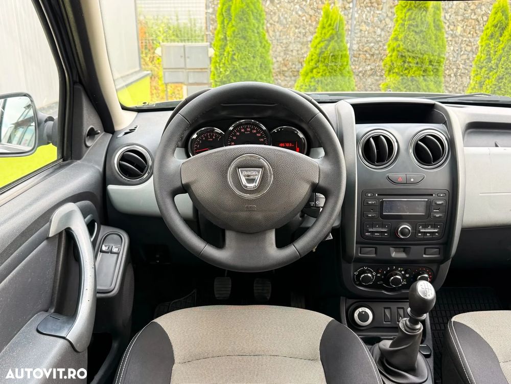 Dacia Duster 1.5 dCi 4x4 Ambiance - 8
