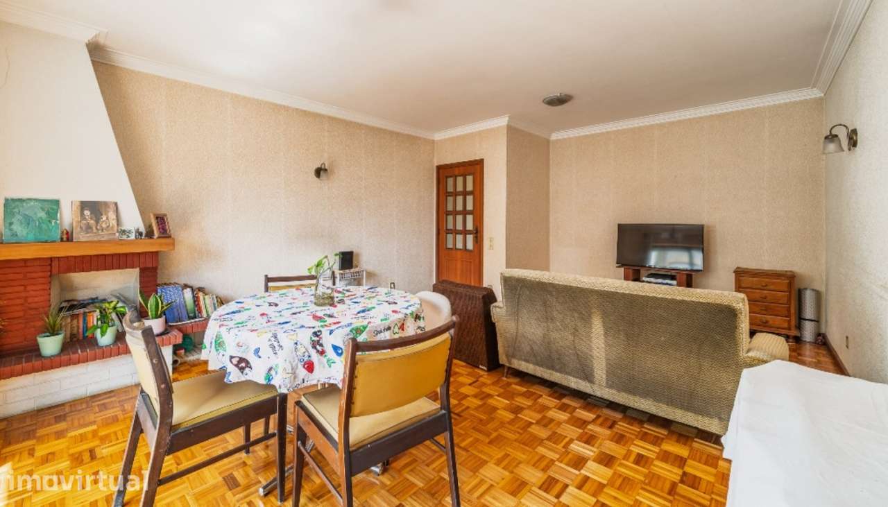 Apartamento T3 com varanda à venda em Leça da Palmeira - Grande imagem: 3/16