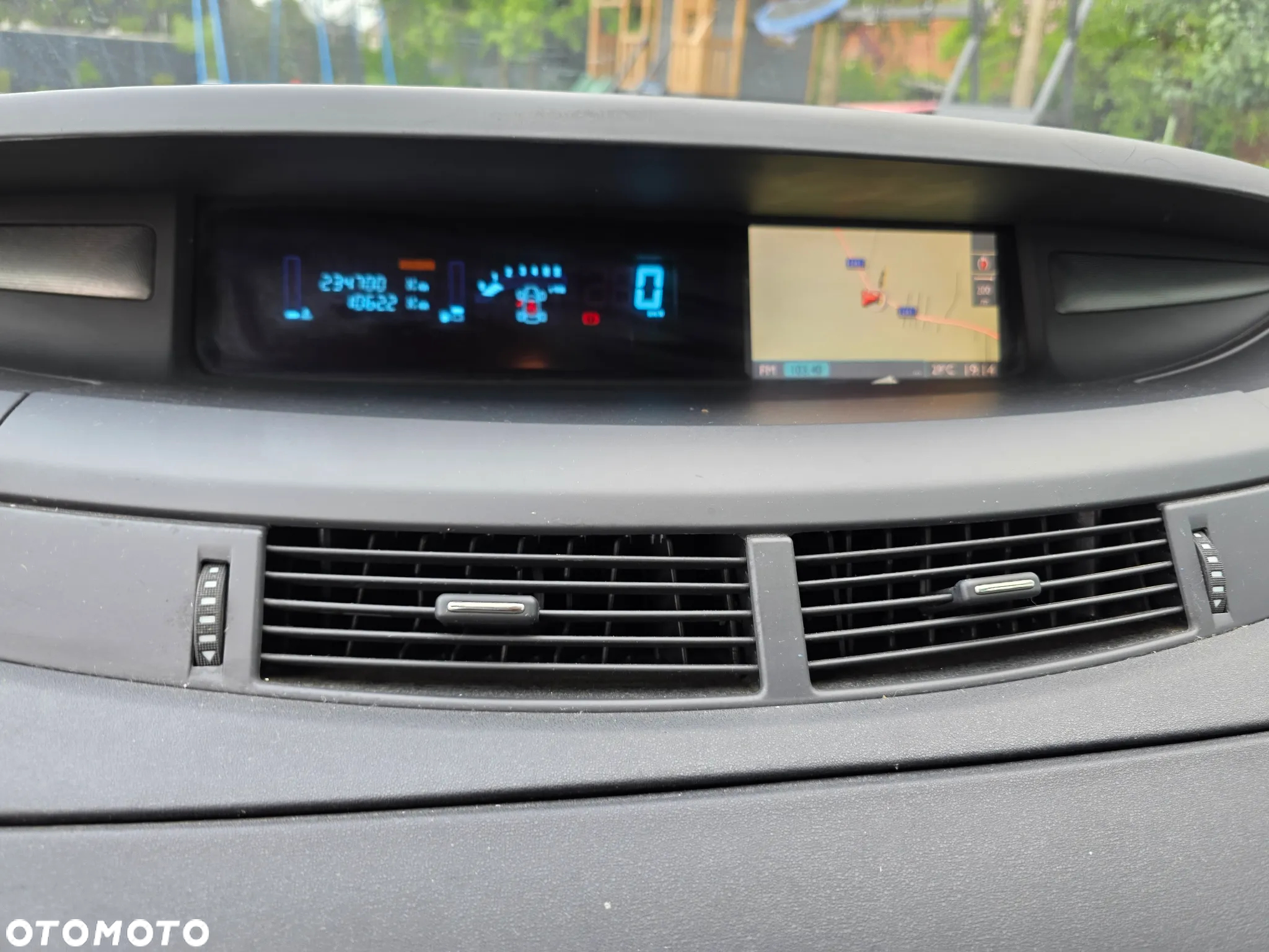 Renault Espace 2.0 dCi FAP Edition 25th - 10