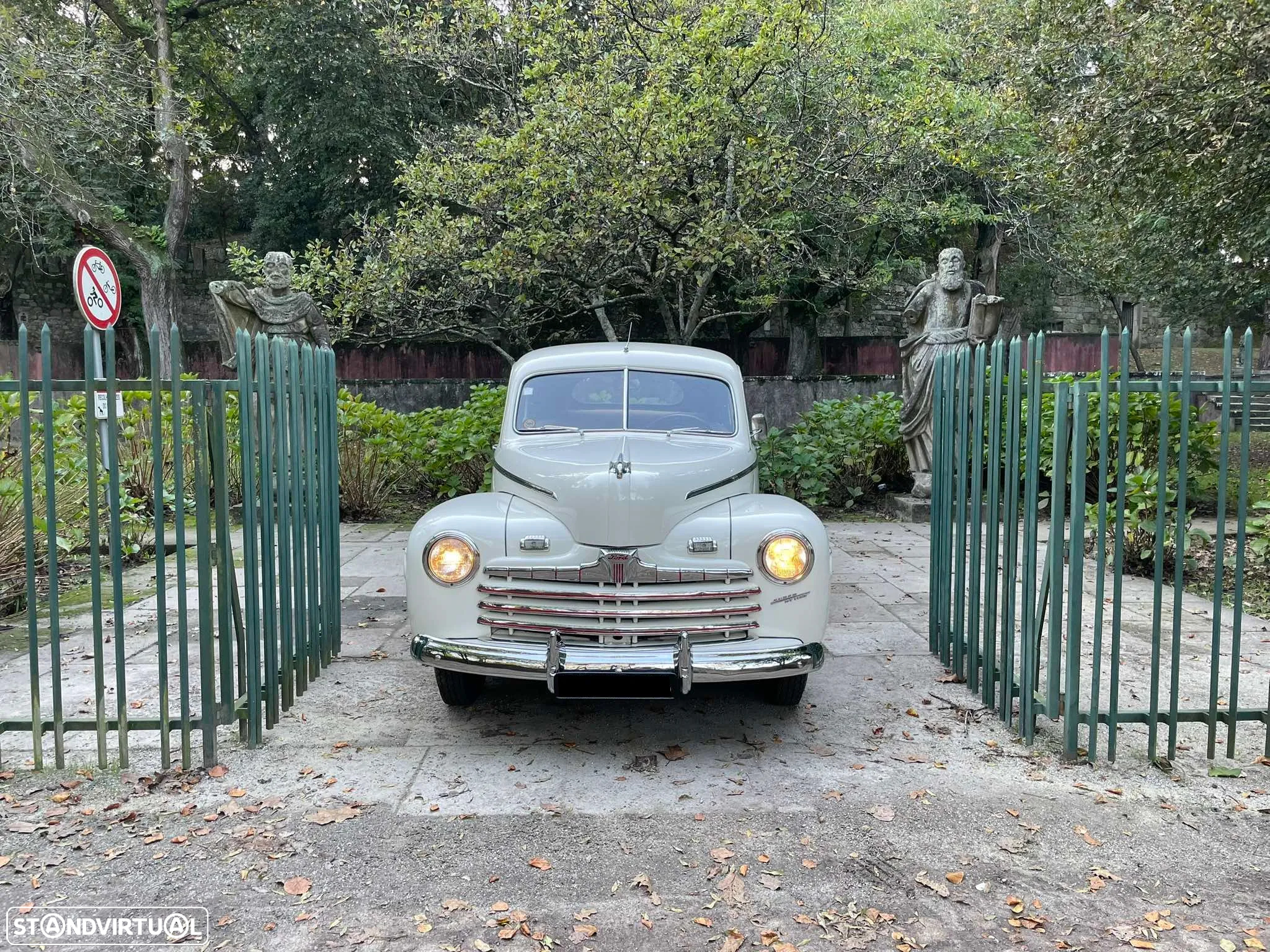 Ford Super De Luxe Coupe V8 100cv - 30