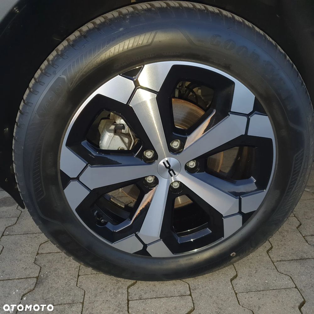 Dacia Duster 1.6 Full Hybrid 140 Extreme MMT - 12