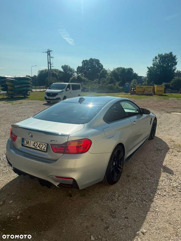 BMW M4 - 9