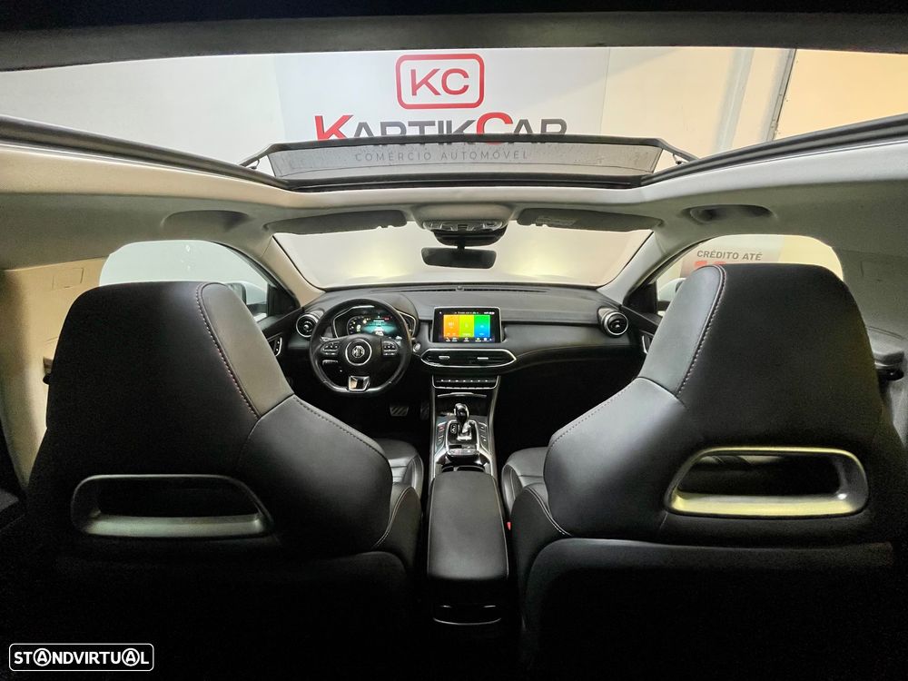 MG EHS 1.5 T-GDI Plug-in Hybrid Luxury - 14