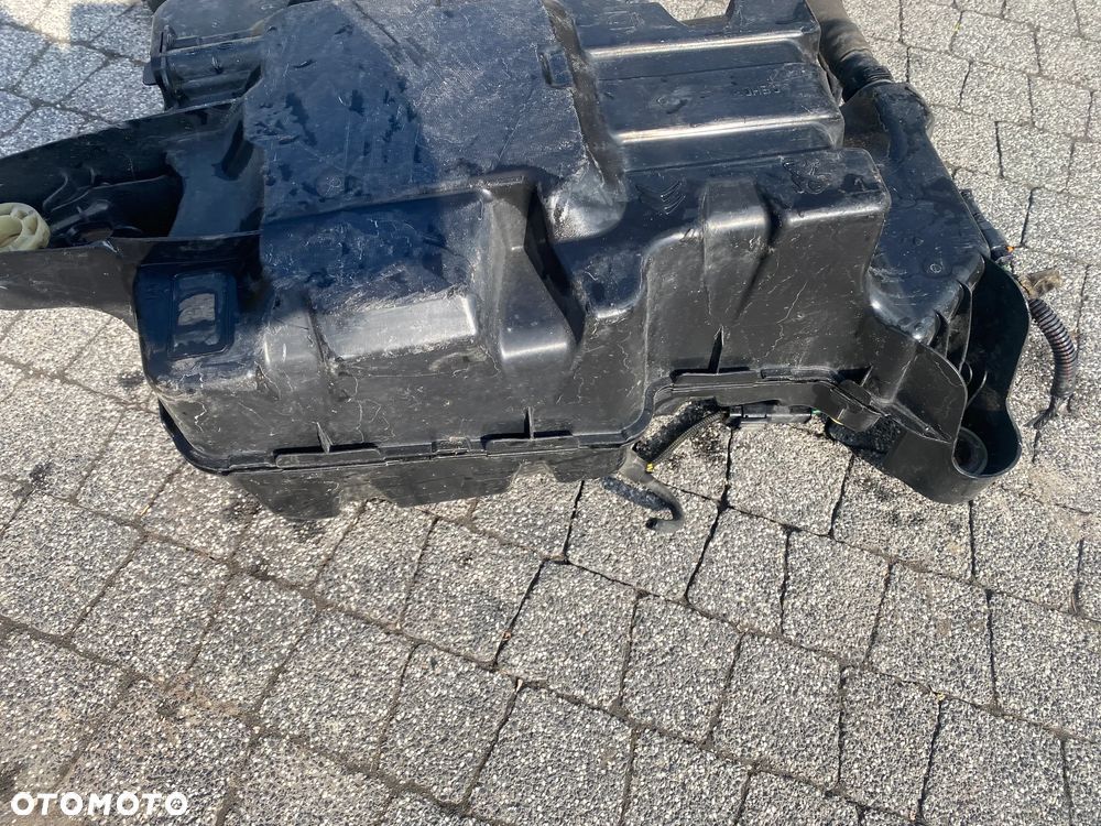 ZBIORNIK PŁYNU ADBLUE PEUGEOT RIFTER MGICSCR01 - 6