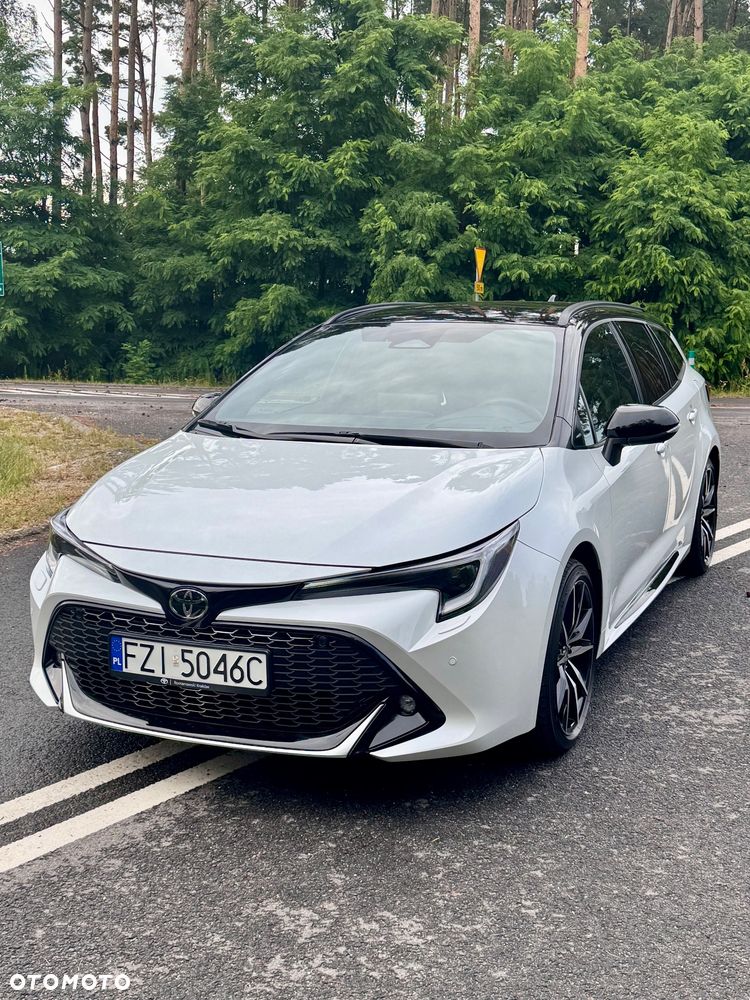 Toyota Corolla 2.0 Hybrid GR Sport Dynamic - 2