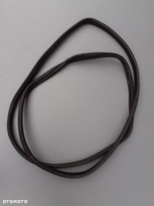 DUCATO BOXER JUMPER 06-19- Uszczelka drzwi przednich lewa lub prawa - 1