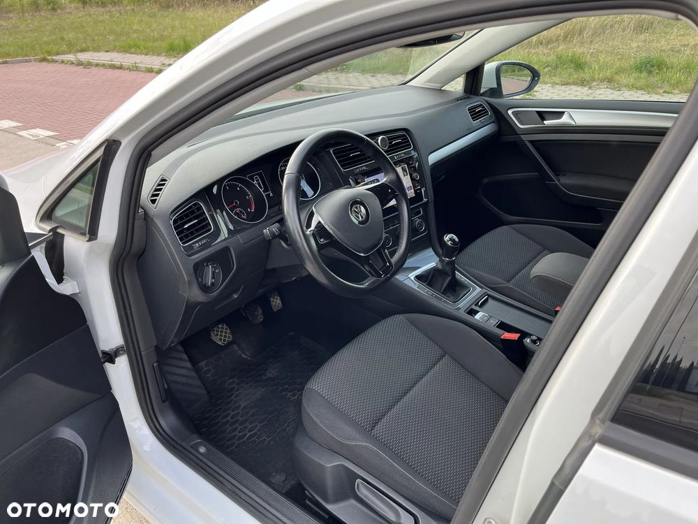Volkswagen Golf 1.6 TDI BMT Trendline - 11