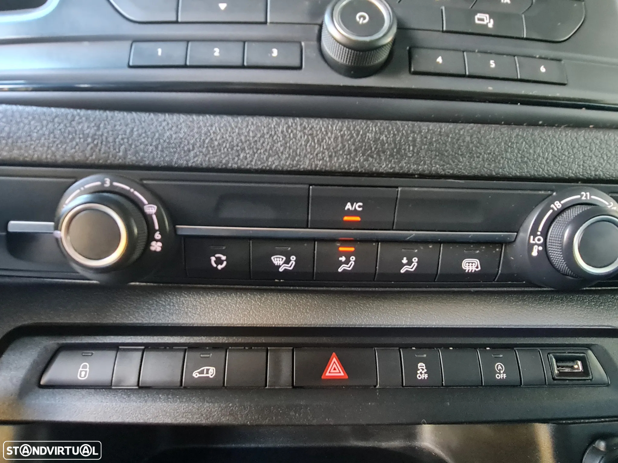 Citroën Jumpy XL 2.0 HDI 120CV Longa *AC *SENSORES * com IVA DEDUTÍVEL - 23