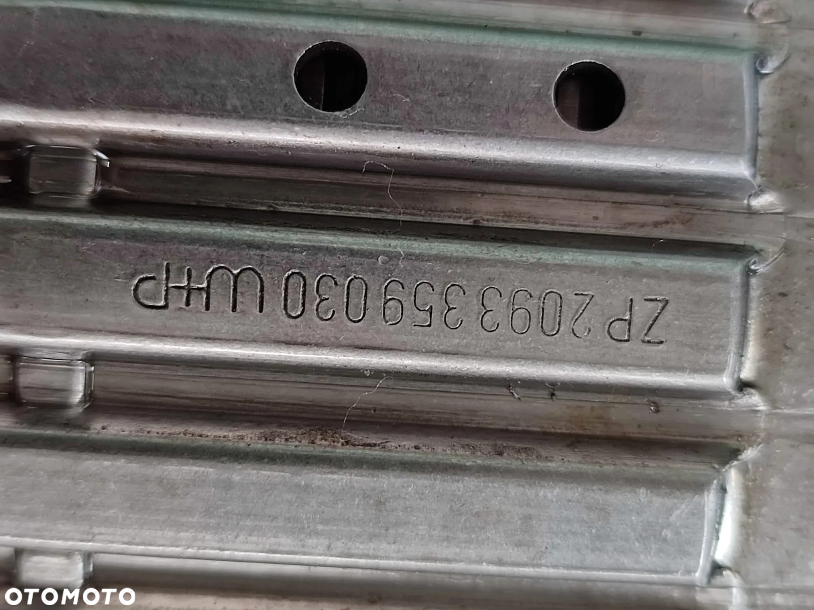 Kosz sprzęgłowy 2093359030 Fendt 512 Favorit - 11